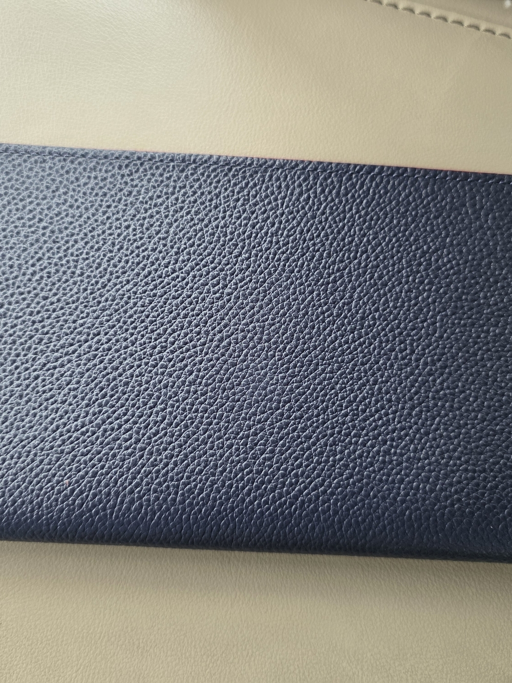 Louis Vuitton Navy Pebbled Leather Long Card Holder Wallet - Picture 2 of 5